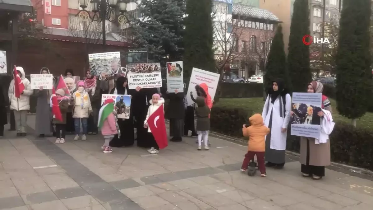 Sağlık Çalışanları 52. Haftada Gazze İçin Protestolarını Sürdürdü